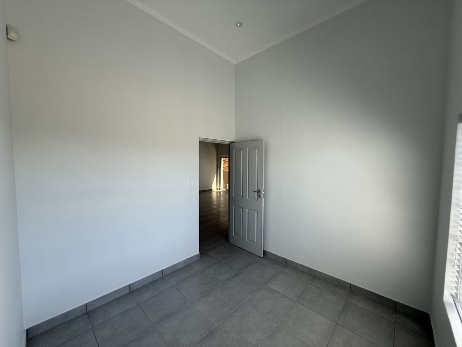 3 Bedroom Property for Sale in Hartenbos Heuwels Western Cape